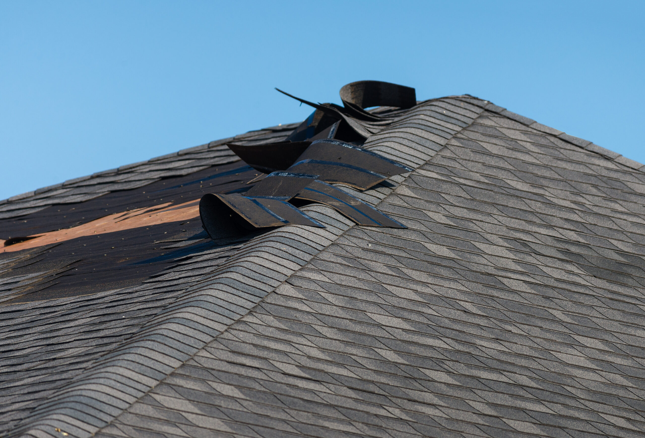 Wind Damage - Hennessey Roofing Springs Colorado, CO